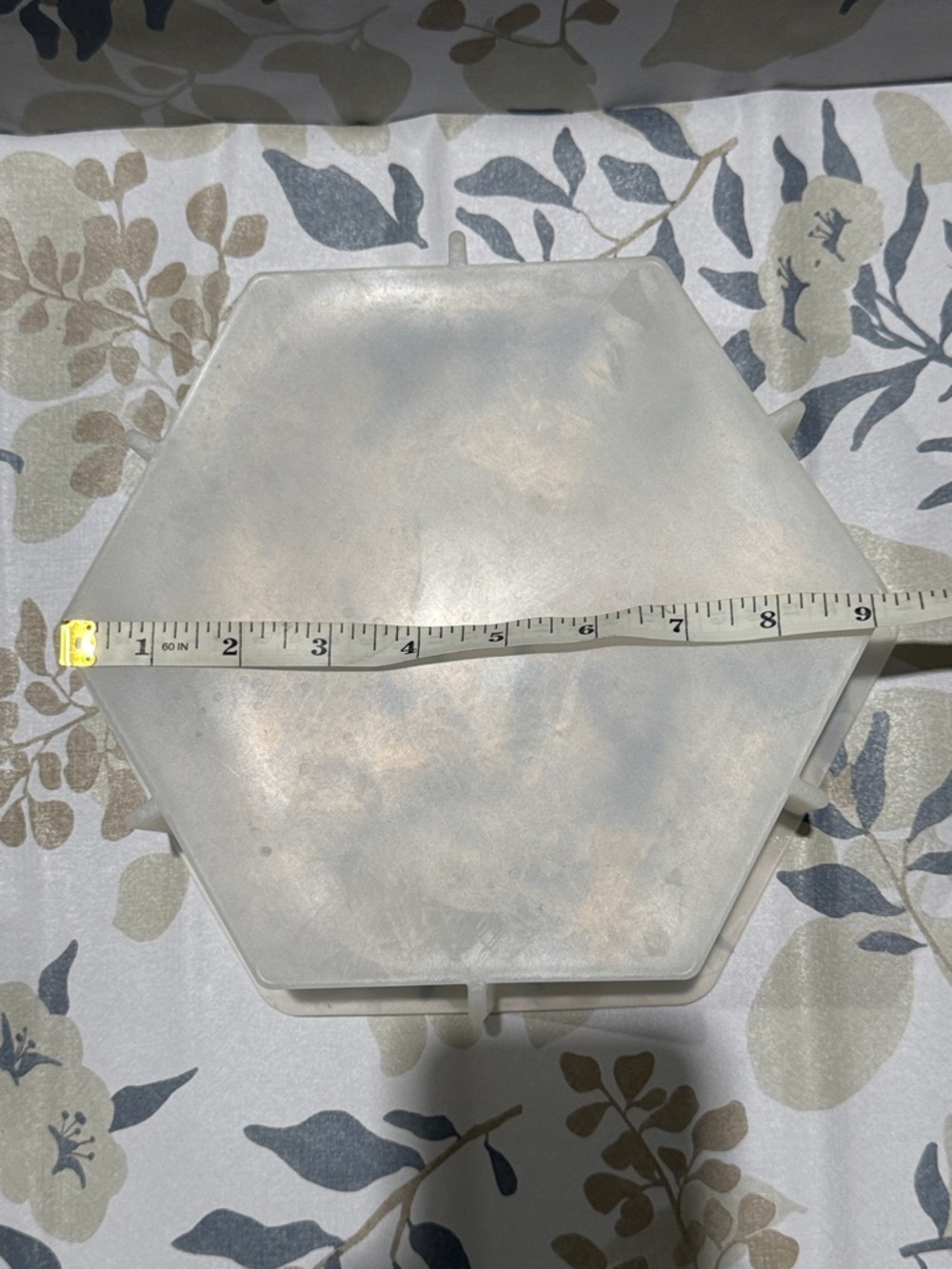 Hexagonal Clear Silicone Mold - Translucent White - Picture 3 of 5